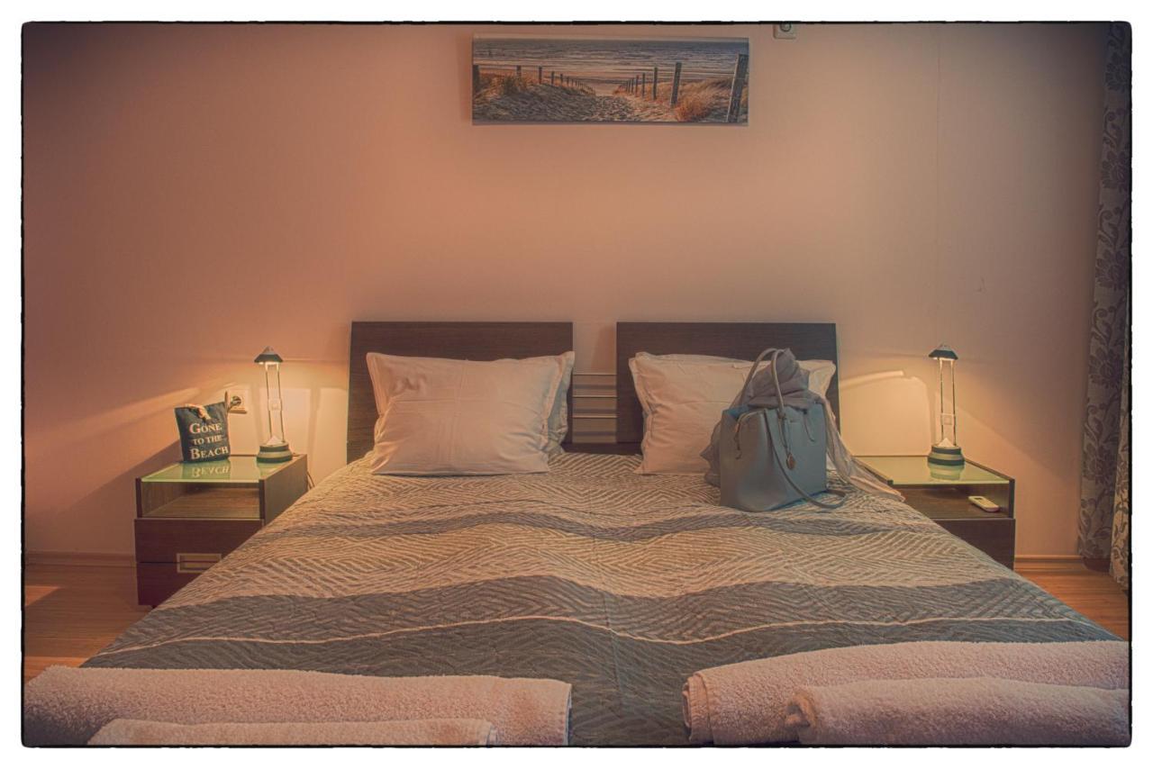 Messambria Beach Apartments Светий Влас Екстер'єр фото