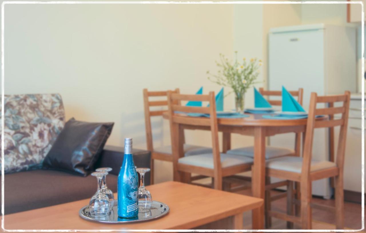 Messambria Beach Apartments Светий Влас Екстер'єр фото