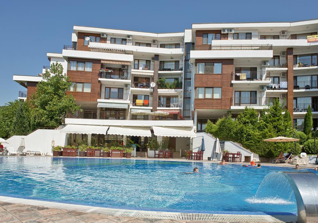 Messambria Beach Apartments Светий Влас Екстер'єр фото